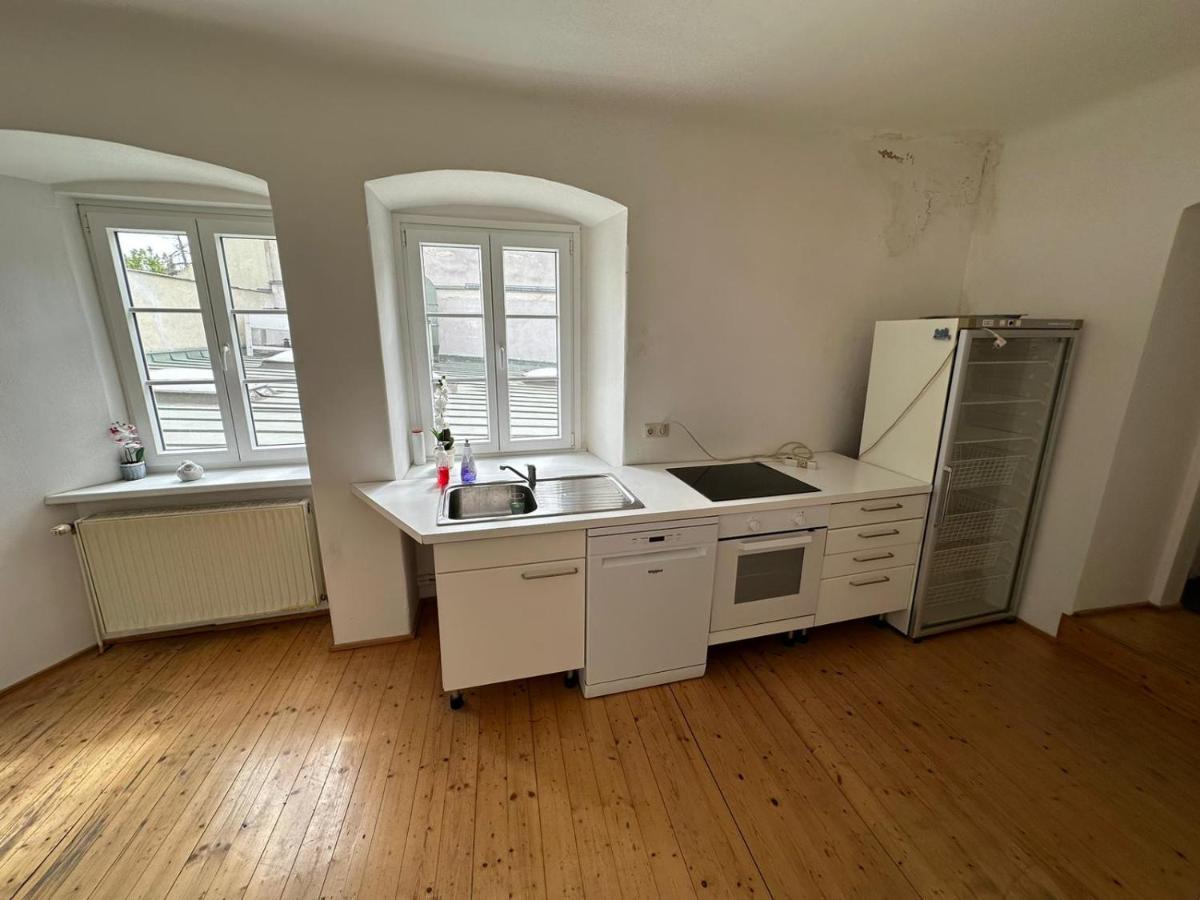 Bruckneudorf Central Plaza Family Apartment 2 Bedroom מראה חיצוני תמונה