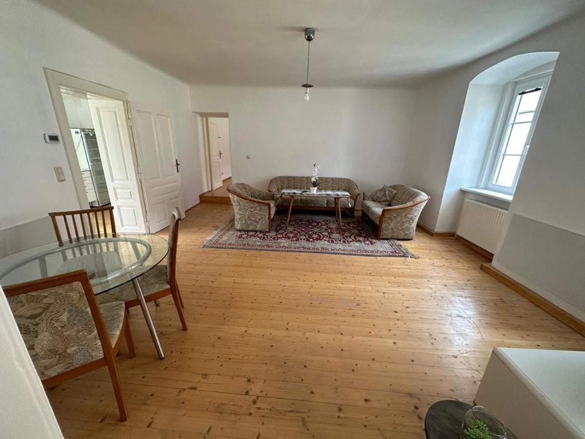 Bruckneudorf Central Plaza Family Apartment 2 Bedroom מראה חיצוני תמונה